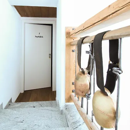 Lovely In With Sauna شقة